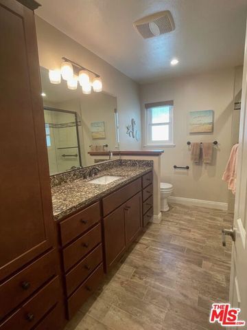 16962 Agate Circle, Huntington Beach, CA 92649