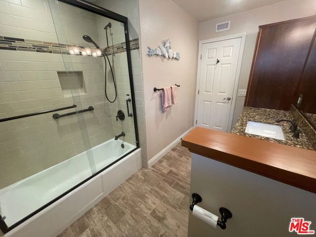 16962 Agate Circle, Huntington Beach, CA 92649