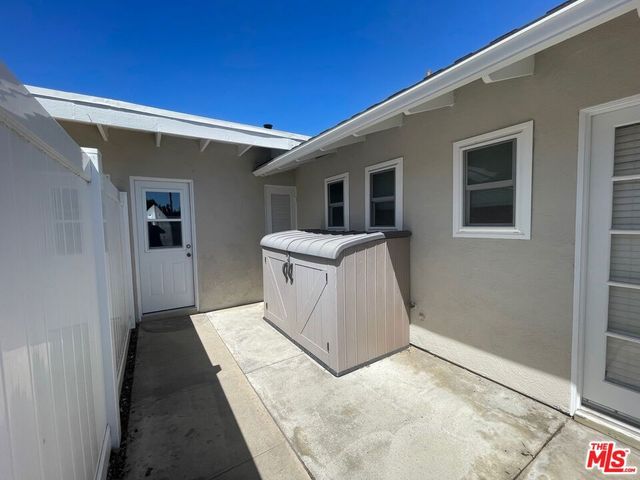 16962 Agate Circle, Huntington Beach, CA 92649