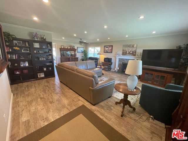 16962 Agate Circle, Huntington Beach, CA 92649
