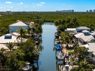 1292 Venetian WAY, Naples, FL 34110