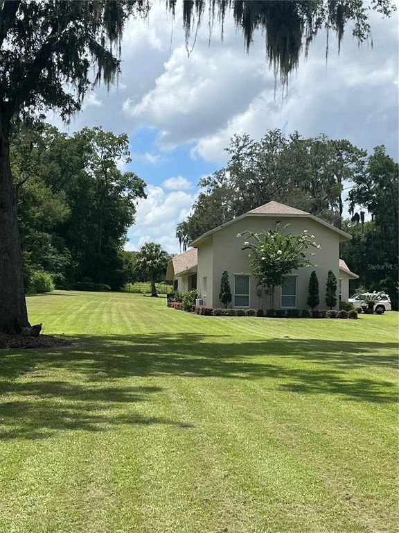 Image 1 of property listing at 5900 S MAGNOLIA AVENUE, Ocala, FL 34471