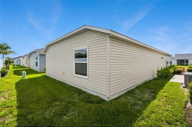 7548 KUENHER COURT, The Villages, FL 34762