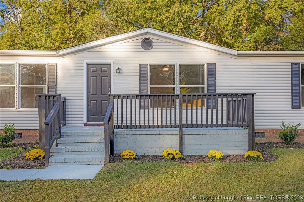 1136 Pasture Lane, Fayetteville, NC 28312 — photo 2