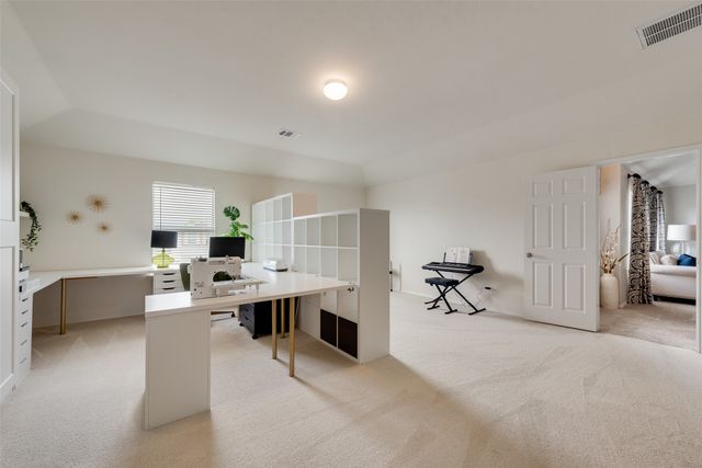 209 Foreston Drive, Roanoke, TX 76262