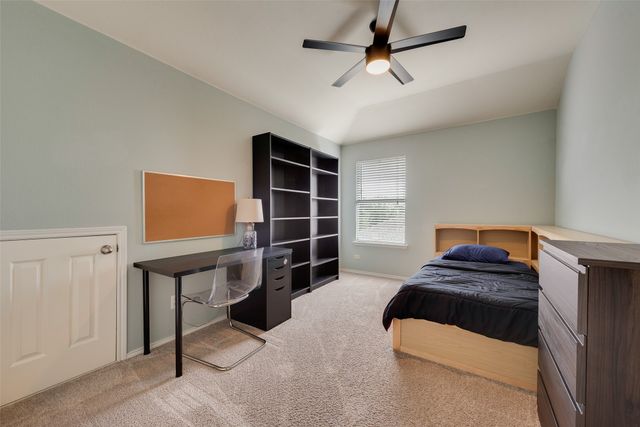 209 Foreston Drive, Roanoke, TX 76262