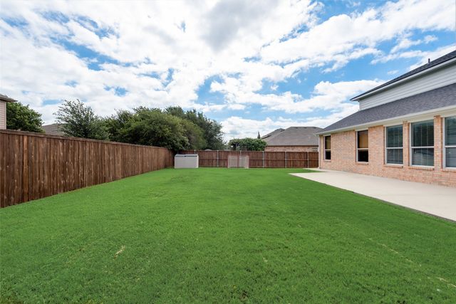 209 Foreston Drive, Roanoke, TX 76262