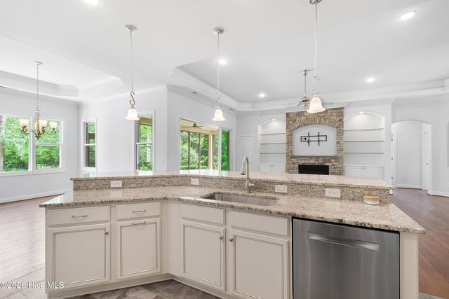 3826 Grand Willow Circle, Southport, NC 28461