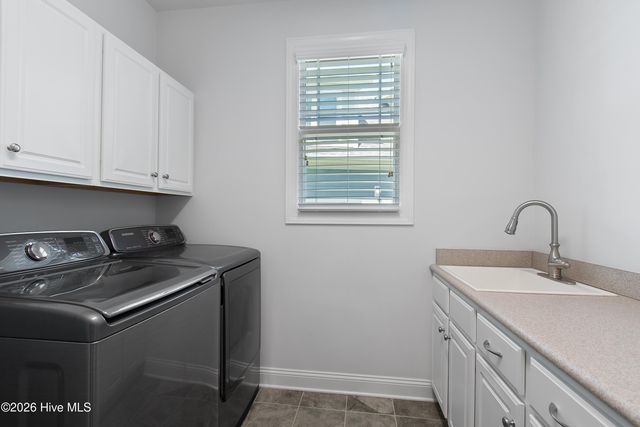 3826 Grand Willow Circle, Southport, NC 28461