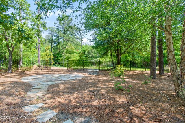 3826 Grand Willow Circle, Southport, NC 28461