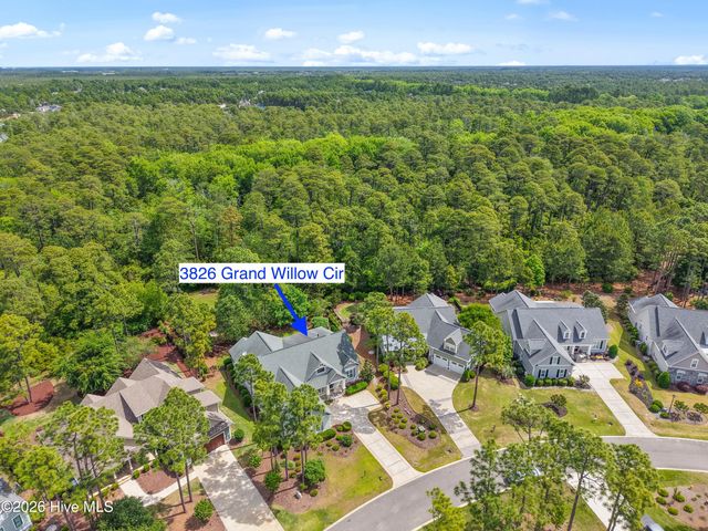 3826 Grand Willow Circle, Southport, NC 28461