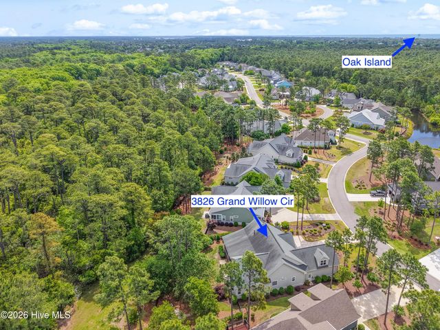 3826 Grand Willow Circle, Southport, NC 28461