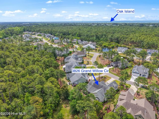 3826 Grand Willow Circle, Southport, NC 28461
