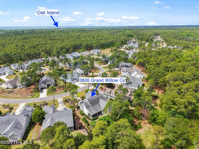 3826 Grand Willow Circle, Southport, NC 28461