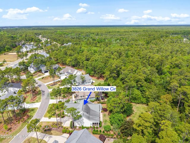3826 Grand Willow Circle, Southport, NC 28461