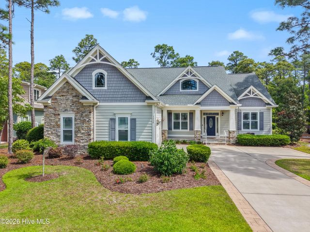 3826 Grand Willow Circle, Southport, NC 28461