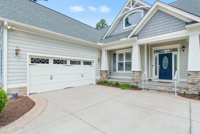 3826 Grand Willow Circle, Southport, NC 28461
