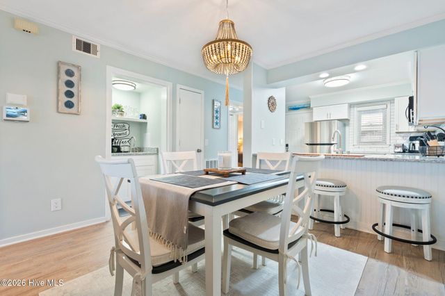 400 Virginia Avenue 204b, Carolina Beach, NC 28428