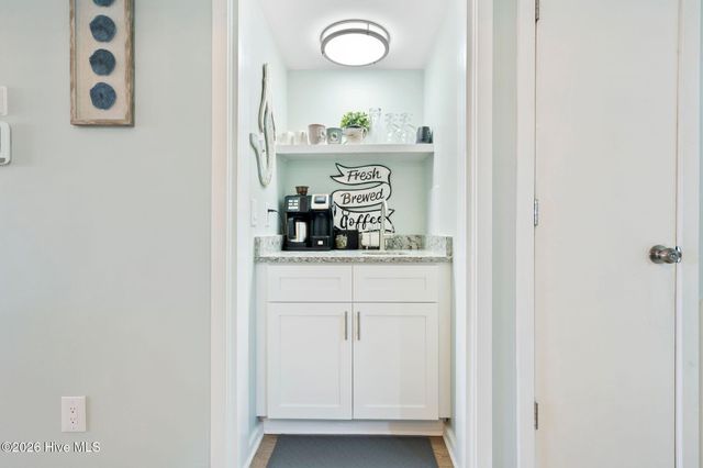 400 Virginia Avenue 204b, Carolina Beach, NC 28428