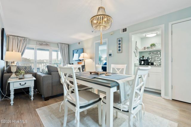 400 Virginia Avenue 204b, Carolina Beach, NC 28428