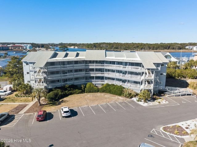 400 Virginia Avenue 204b, Carolina Beach, NC 28428