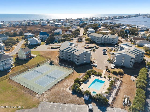 400 Virginia Avenue 204b, Carolina Beach, NC 28428