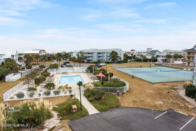 400 Virginia Avenue 204b, Carolina Beach, NC 28428