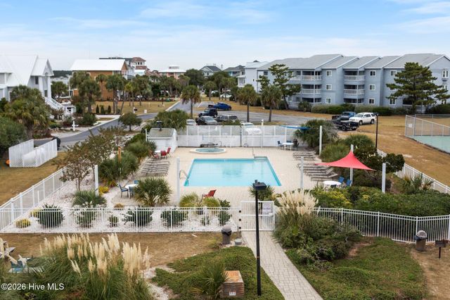 400 Virginia Avenue 204b, Carolina Beach, NC 28428