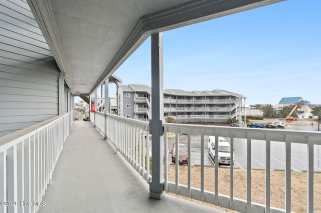 400 Virginia Avenue 204b, Carolina Beach, NC 28428