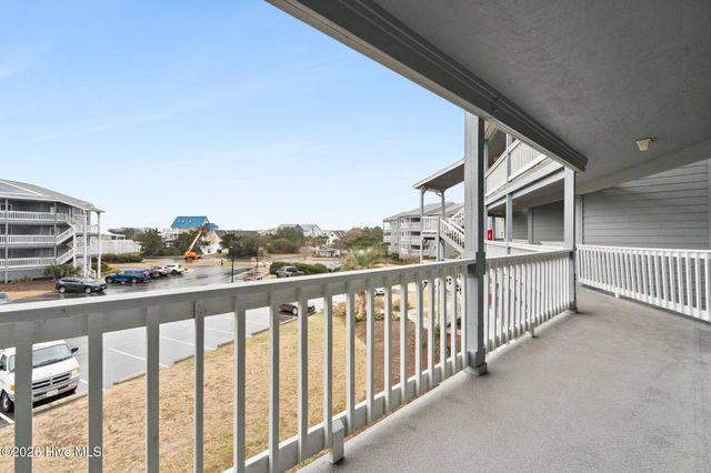 400 Virginia Avenue 204b, Carolina Beach, NC 28428