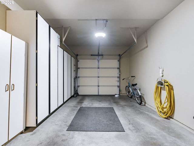 4520 Sw 11TH St, Gresham, OR 97080