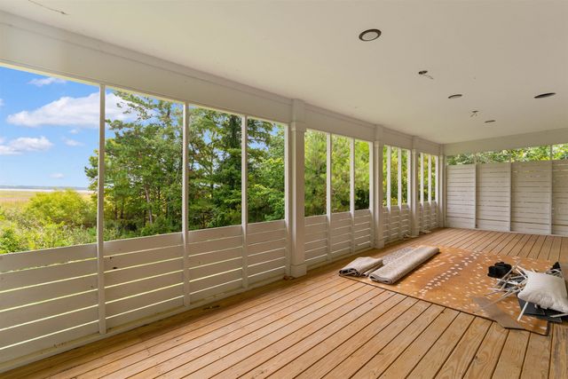 317 Lagrange Rd., Georgetown, SC 29440