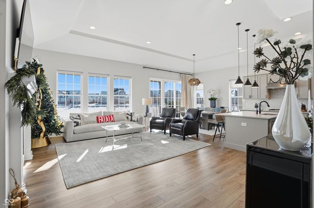 15606 Woodford Drive, Westfield, IN 46074