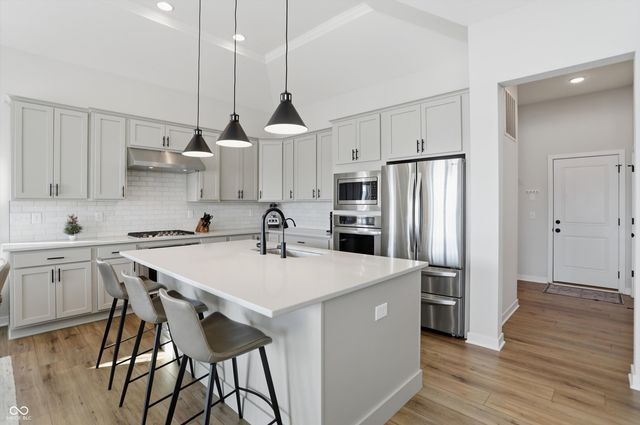 15606 Woodford Drive, Westfield, IN 46074