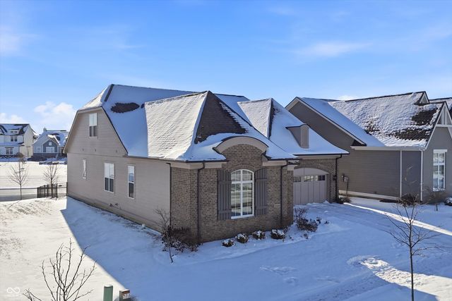 15606 Woodford Drive, Westfield, IN 46074