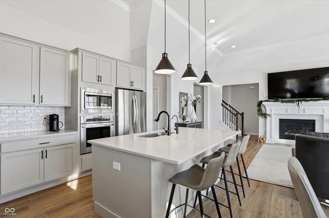 15606 Woodford Drive, Westfield, IN 46074