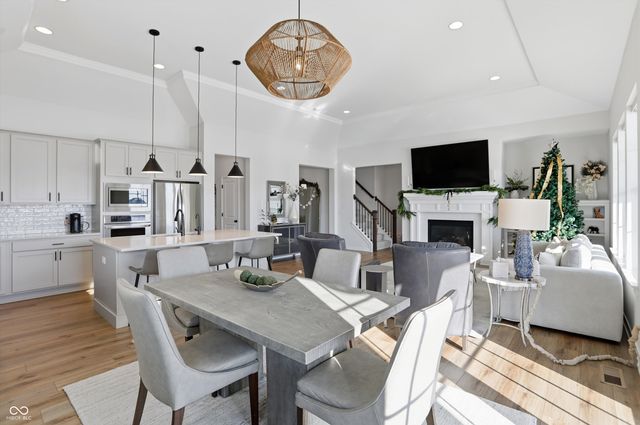 15606 Woodford Drive, Westfield, IN 46074