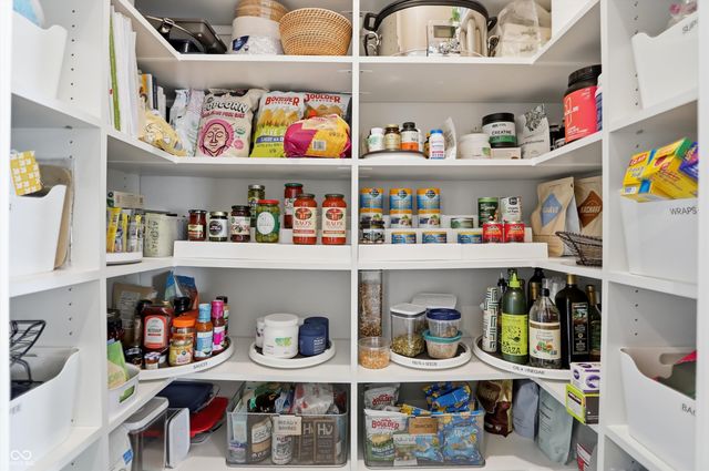 15606 Woodford Drive, Westfield, IN 46074