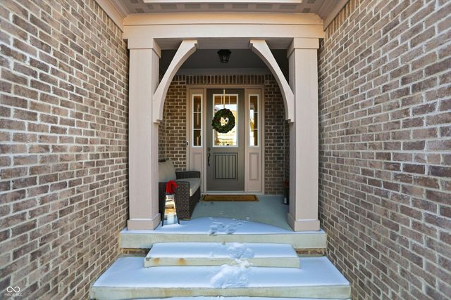 15606 Woodford Drive, Westfield, IN 46074