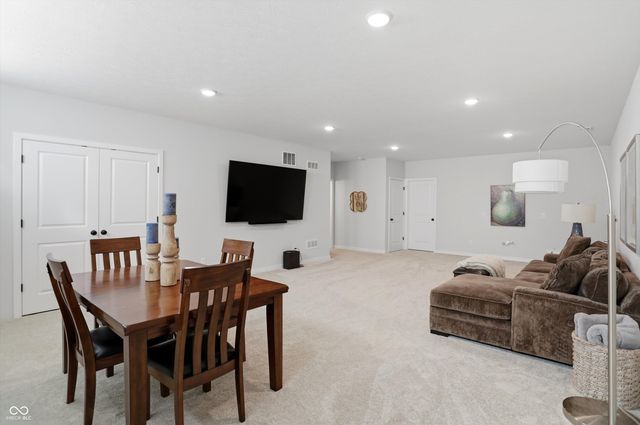 15606 Woodford Drive, Westfield, IN 46074