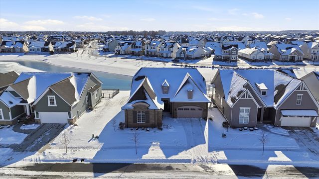 15606 Woodford Drive, Westfield, IN 46074