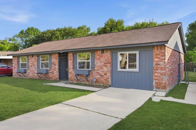 5207 Ridgeton Drive, Houston, TX 77053