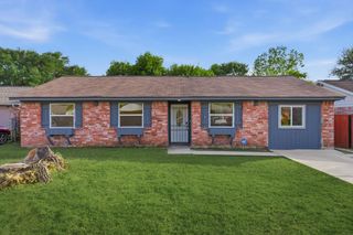 5207 Ridgeton Drive, Houston, TX 77053