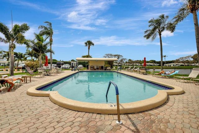 5073 LAKEFRONT Boulevard C, Delray Beach, FL 33484