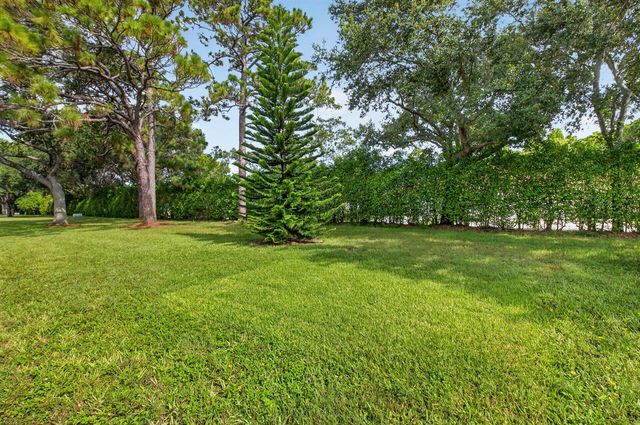 5073 LAKEFRONT Boulevard C, Delray Beach, FL 33484