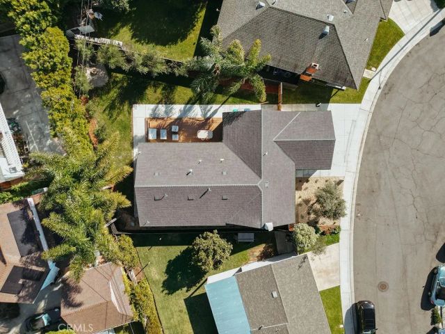 208 Susannah Place, Costa Mesa, CA 92627