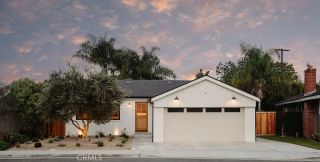 208 Susannah Place, Costa Mesa, CA 92627