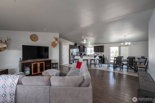 19 Royal Circle, Ephrata, WA 98823