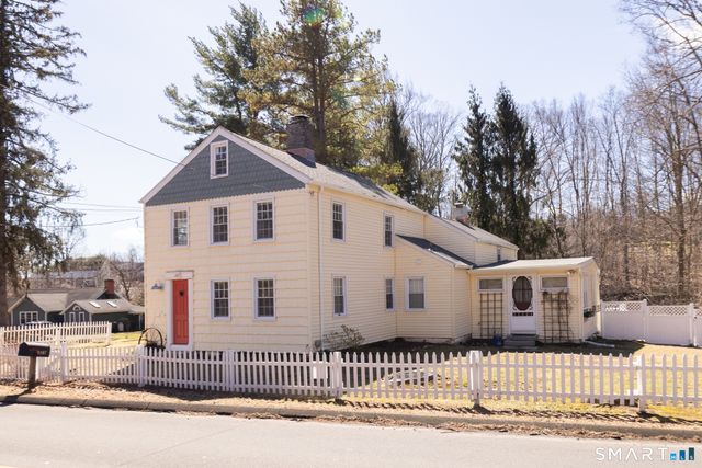 1187 Mount Carmel Avenue, North Haven, CT 06518