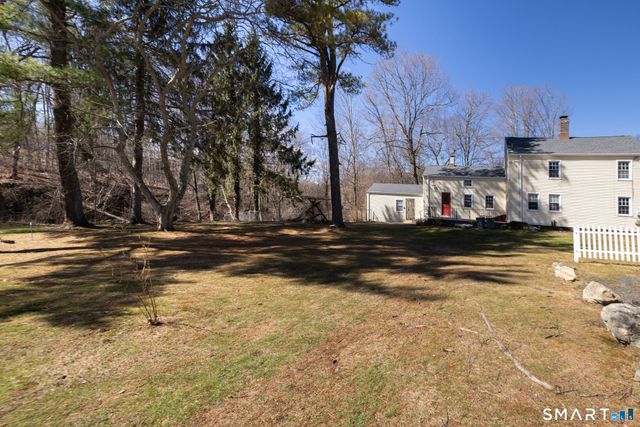 1187 Mount Carmel Avenue, North Haven, CT 06518